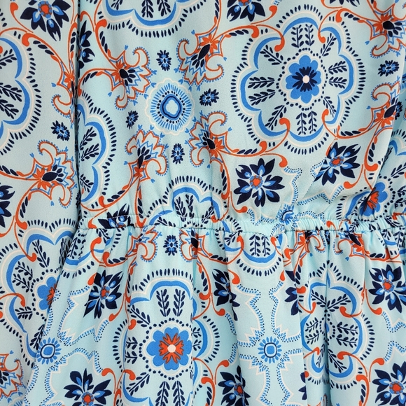 Red Camel Long Sleeve Cold Shoulder Dress - Size Medium (GUC) - Picture 5 of 9